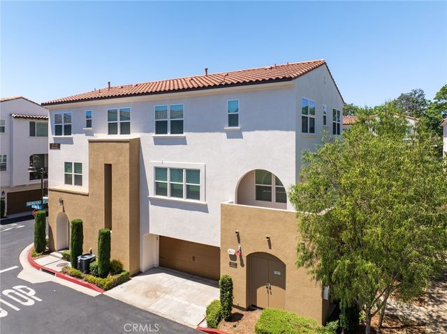 1821 Sonata, La Habra, CA 90631