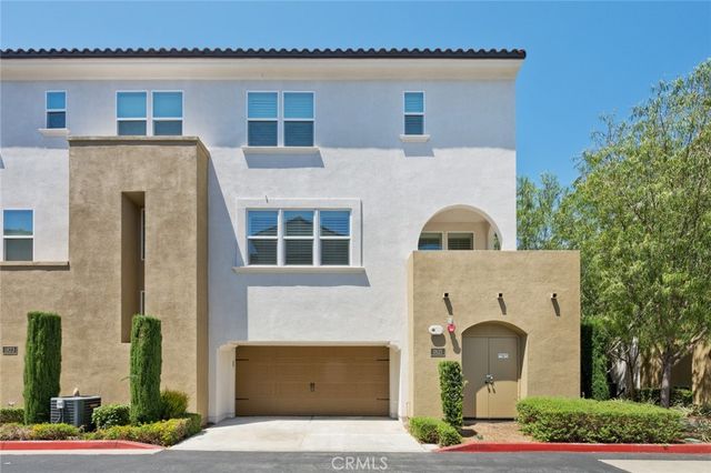 1821 Sonata, La Habra, CA 90631