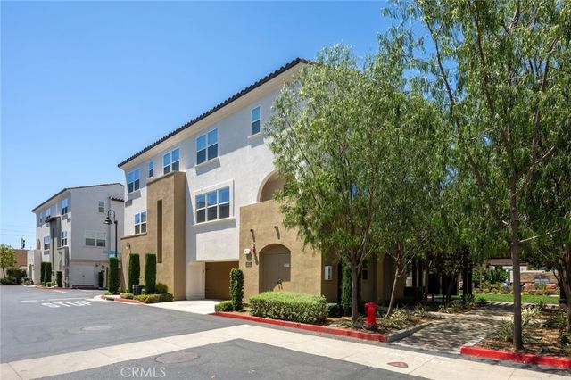1821 Sonata, La Habra, CA 90631