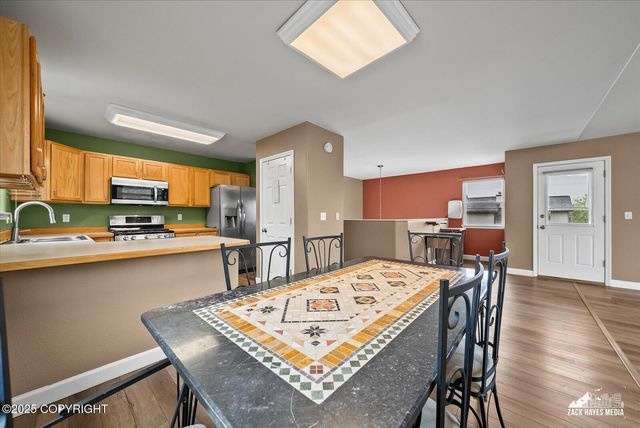 8041 Northwind Avenue, Anchorage, AK 99504