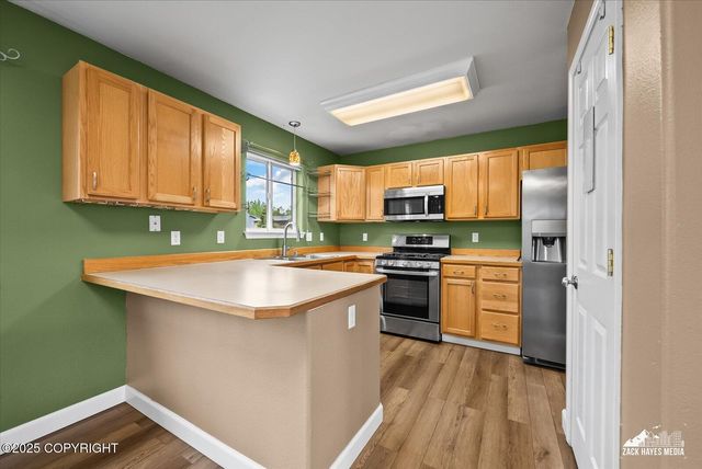 8041 Northwind Avenue, Anchorage, AK 99504