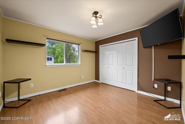 8041 Northwind Avenue, Anchorage, AK 99504