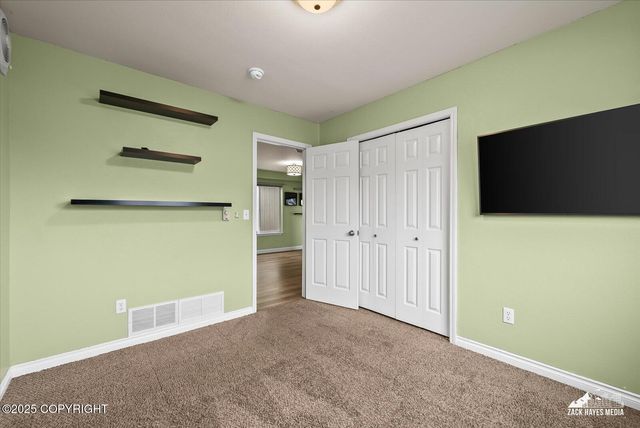 8041 Northwind Avenue, Anchorage, AK 99504