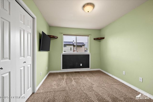8041 Northwind Avenue, Anchorage, AK 99504