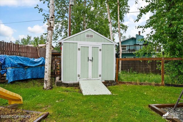8041 Northwind Avenue, Anchorage, AK 99504