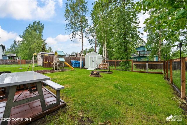 8041 Northwind Avenue, Anchorage, AK 99504