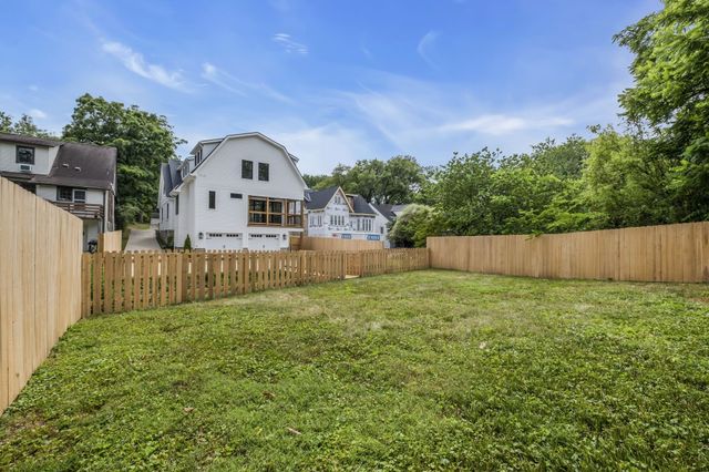 2704 Westwood Ave, Nashville, TN 37212