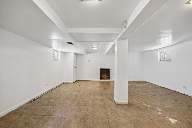 840 E 89th Street, Chicago, IL 60619