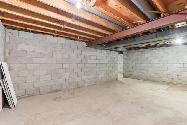 5045 W Elk COURT, Brown Deer, WI 53223