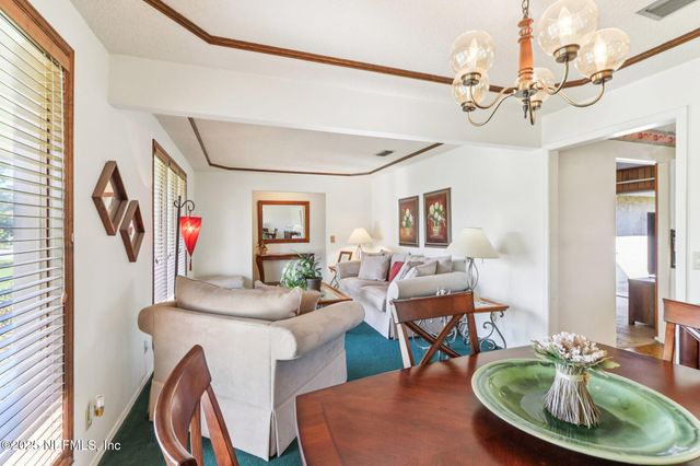 1738 PAPAYA Drive N, Orange Park, FL 32073