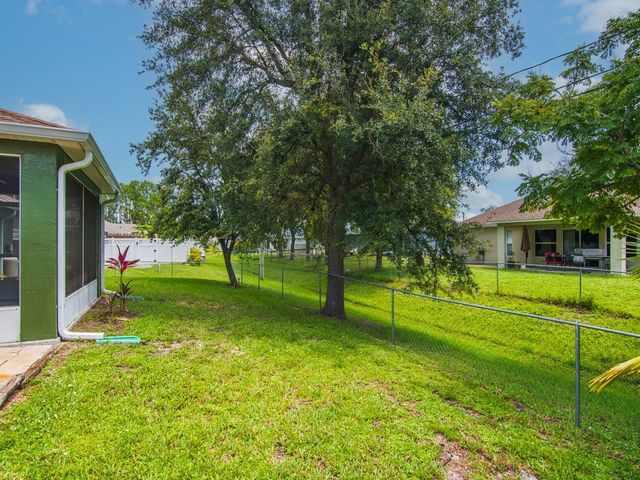 8336 104th Avenue, Vero Beach, FL 32967