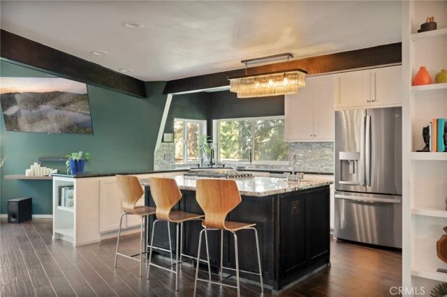 868 Pine, Twin Peaks, CA 92391