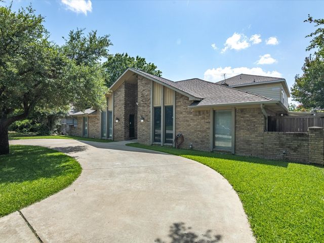 10315 Cimmaron Trail, Dallas, TX 75243