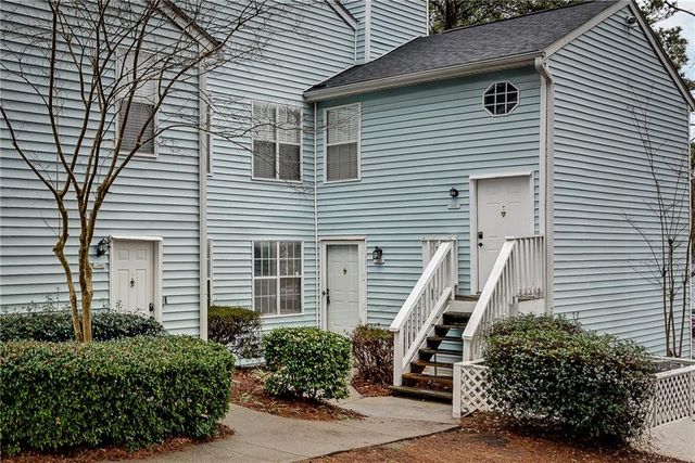 1004 Glenleaf Drive, Peachtree Corners, GA 30092