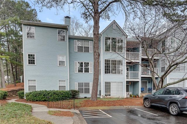 1004 Glenleaf Drive, Peachtree Corners, GA 30092