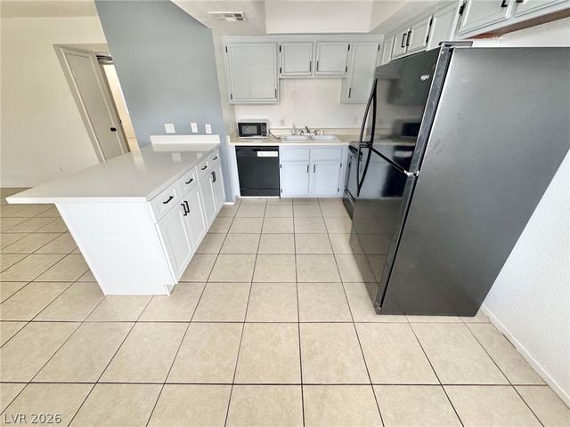 1608 Burningwood Lane 101, Las Vegas, NV 89108