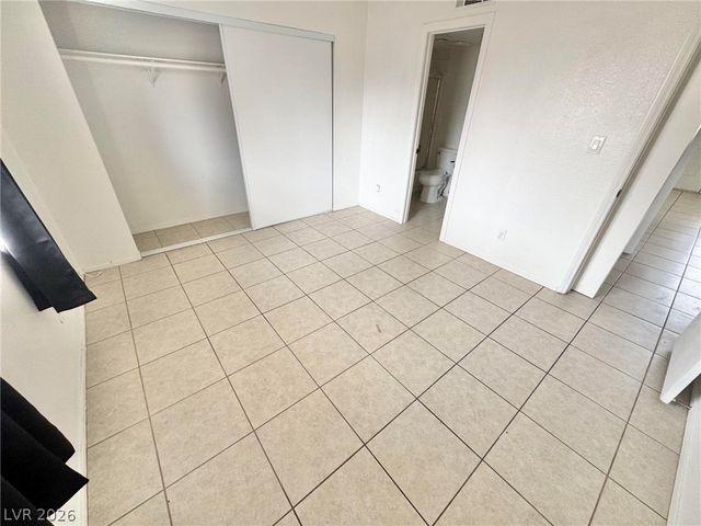 1608 Burningwood Lane 101, Las Vegas, NV 89108
