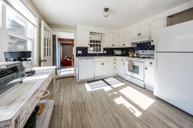 74 Robbins Circle, Dennis, MA 02638