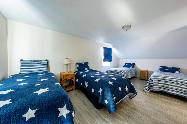 74 Robbins Circle, Dennis, MA 02638