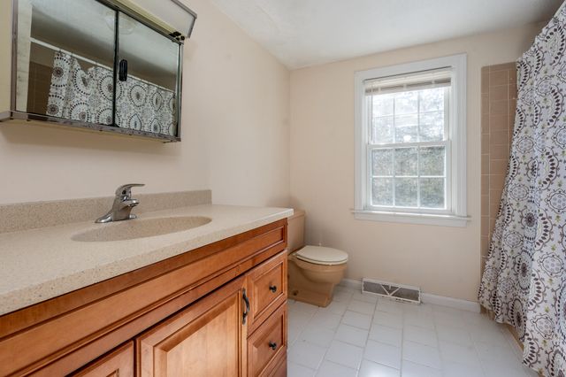 74 Robbins Circle, Dennis, MA 02638