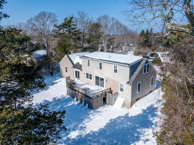 74 Robbins Circle, Dennis, MA 02638