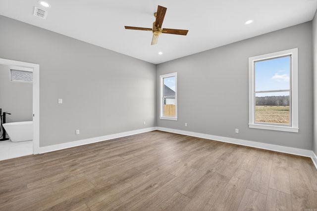 2314 Lakewood Circle, Cabot, AR 72023