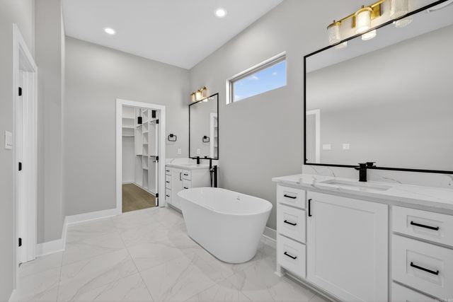 2314 Lakewood Circle, Cabot, AR 72023