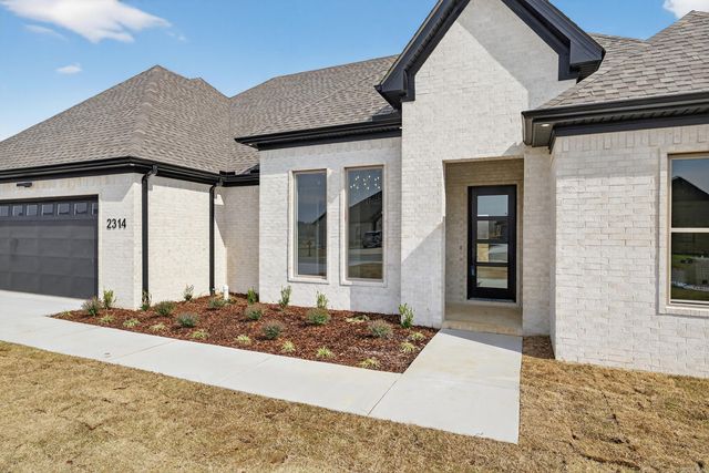2314 Lakewood Circle, Cabot, AR 72023