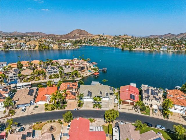 29702 Big Range, Canyon Lake, CA 92587