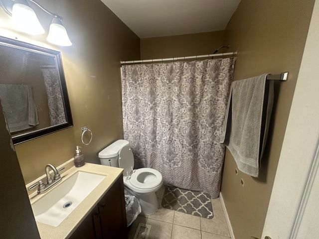 104 Clifton Rd, Lawrenceburg, TN 38464