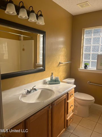 3717 Tangerine Street, Ocean Springs, MS 39564