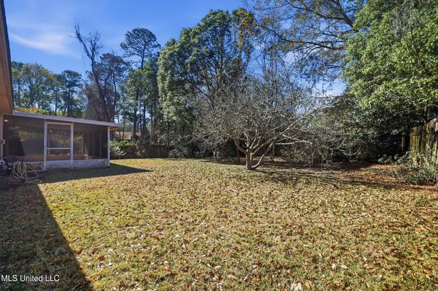 3717 Tangerine Street, Ocean Springs, MS 39564