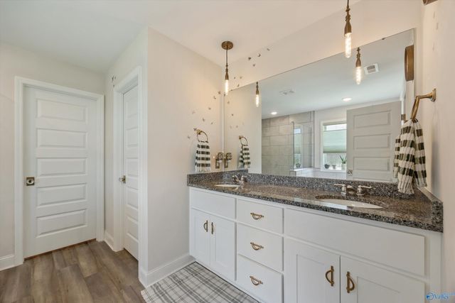 16527 Demi Drive, Athens, AL 35613