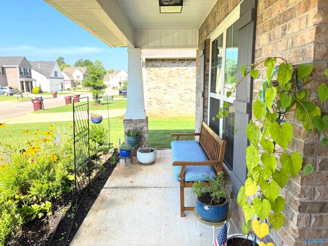 16527 Demi Drive, Athens, AL 35613