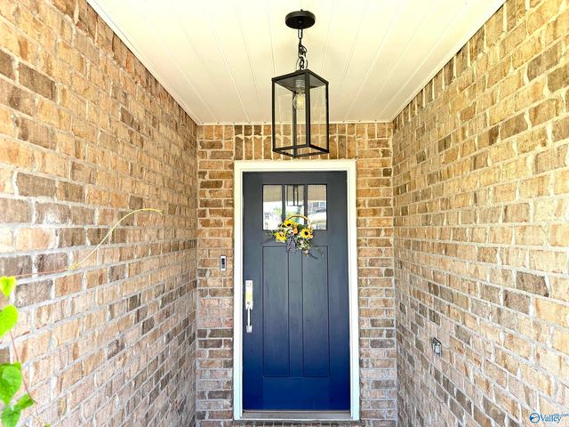 16527 Demi Drive, Athens, AL 35613