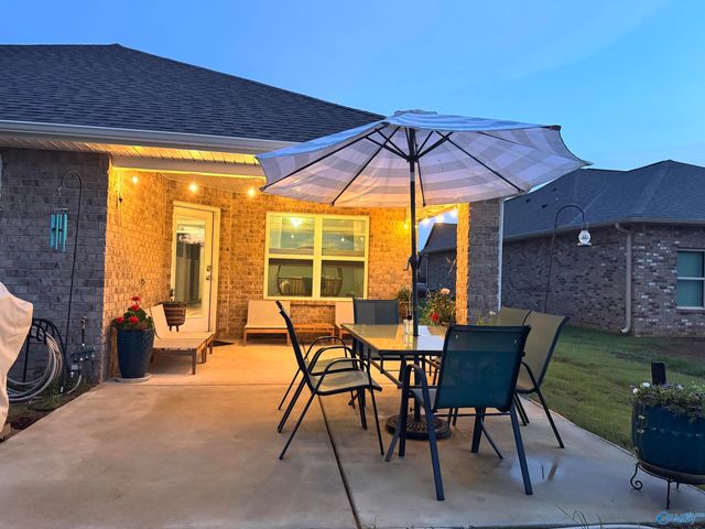 16527 Demi Drive, Athens, AL 35613