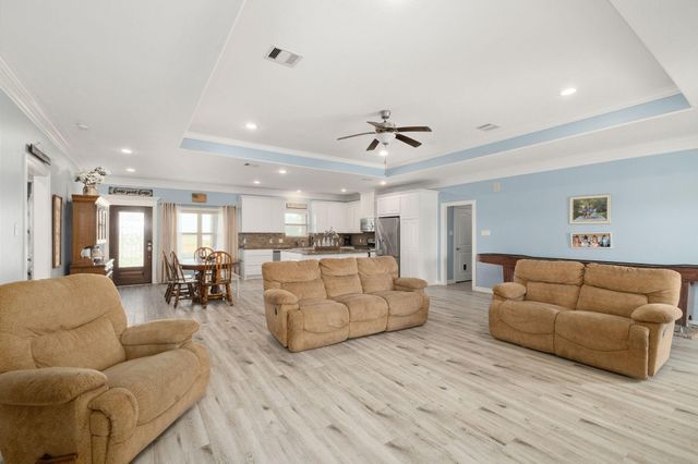 5236 Hillboldt Road, Sealy, TX 77474