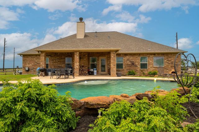 5236 Hillboldt Road, Sealy, TX 77474