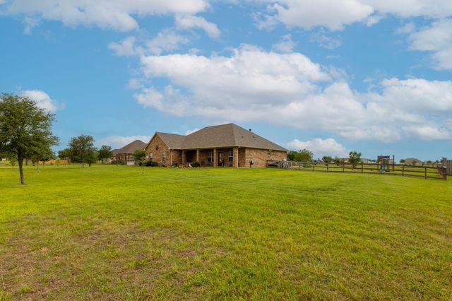5236 Hillboldt Road, Sealy, TX 77474