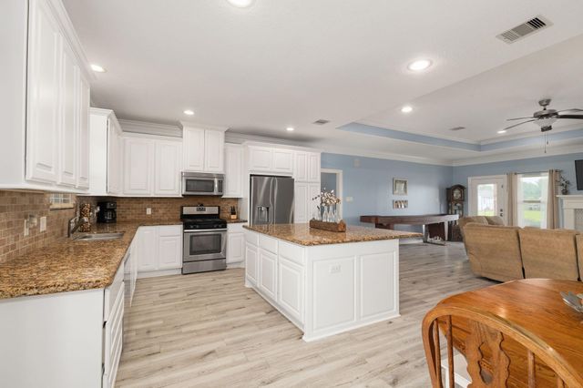5236 Hillboldt Road, Sealy, TX 77474