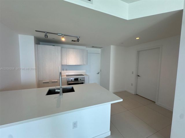 501 NE 31st Street 2005, Miami, FL 33137