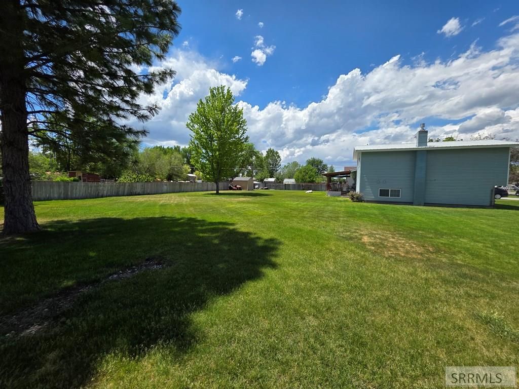 Image 22 of property listing at 240 W Oak Street, Shelley, ID 83274