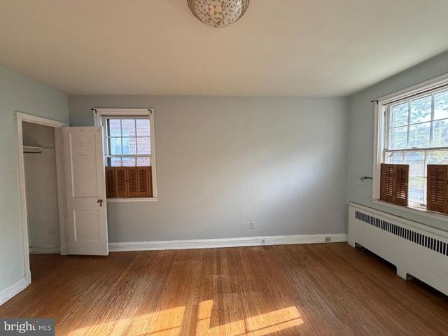 3514 WHITE CHAPEL RD, Baltimore, MD 21215
