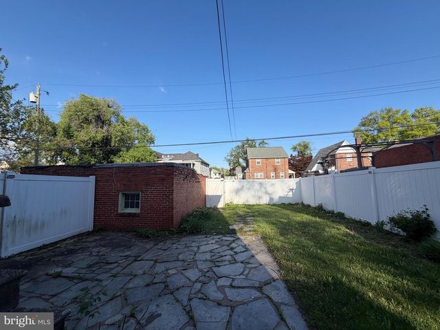 3514 WHITE CHAPEL RD, Baltimore, MD 21215