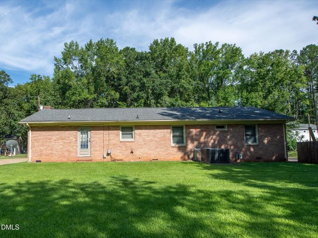 609 Page Street, Clayton, NC 27520