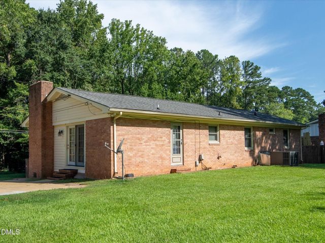 609 Page Street, Clayton, NC 27520