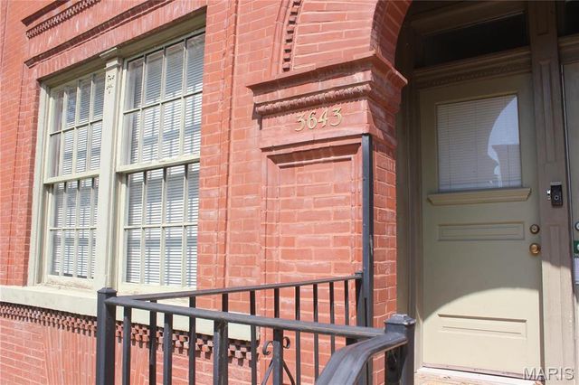 3643 Shenandoah Avenue A 1st floor, St Louis, MO 63110