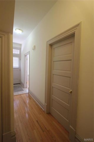 3643 Shenandoah Avenue A 1st floor, St Louis, MO 63110