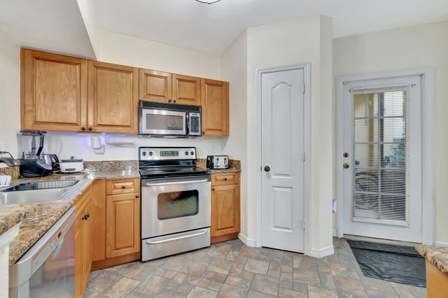 1207 BELMONT Place, Boynton Beach, FL 33436