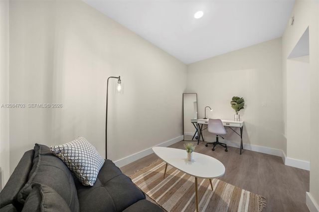 1938 Jackson Street 306, Hollywood, FL 33020